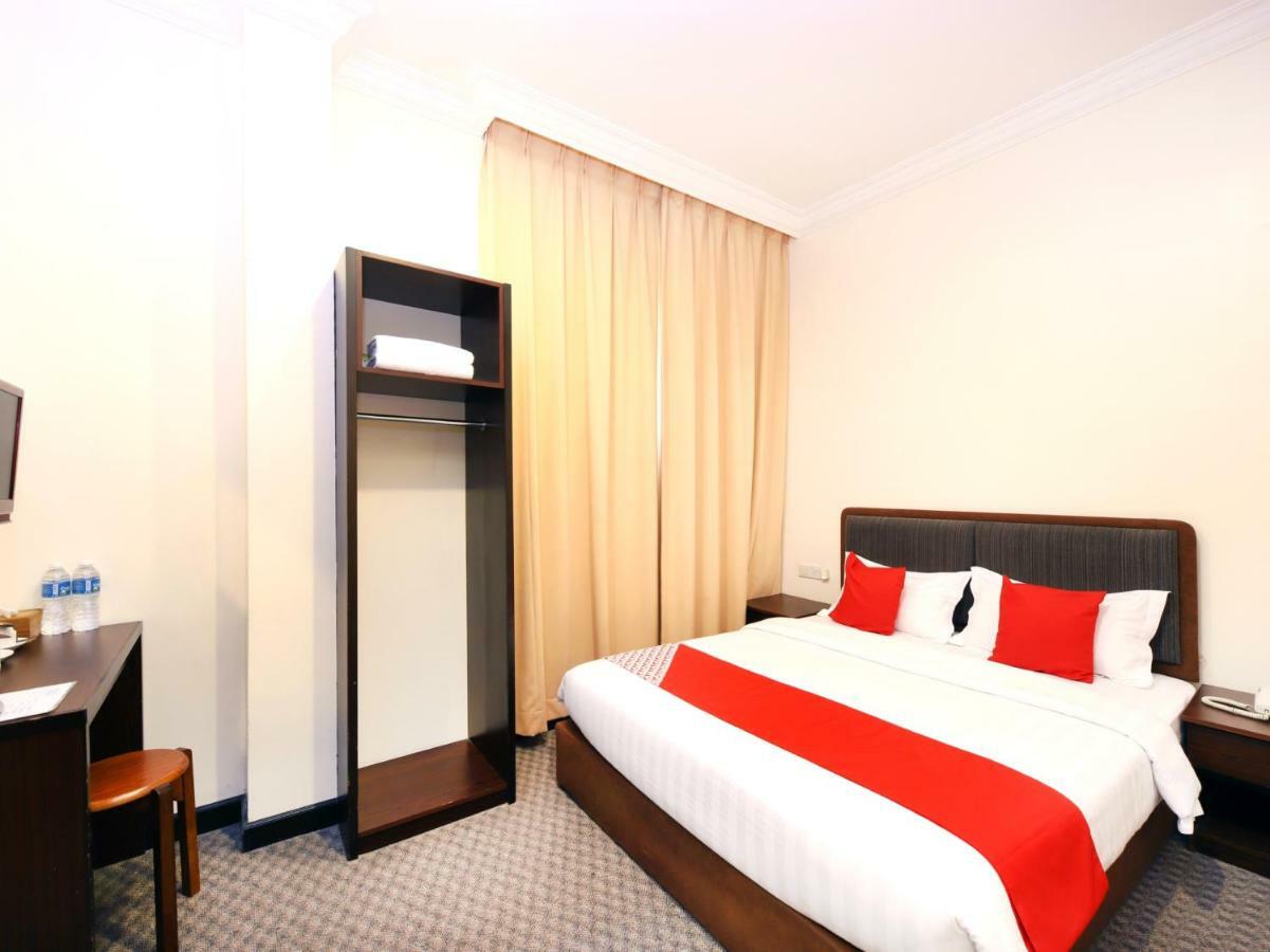 Oyo 750 Comfort Hotel Κότα Κιναμπαλού Εξωτερικό φωτογραφία