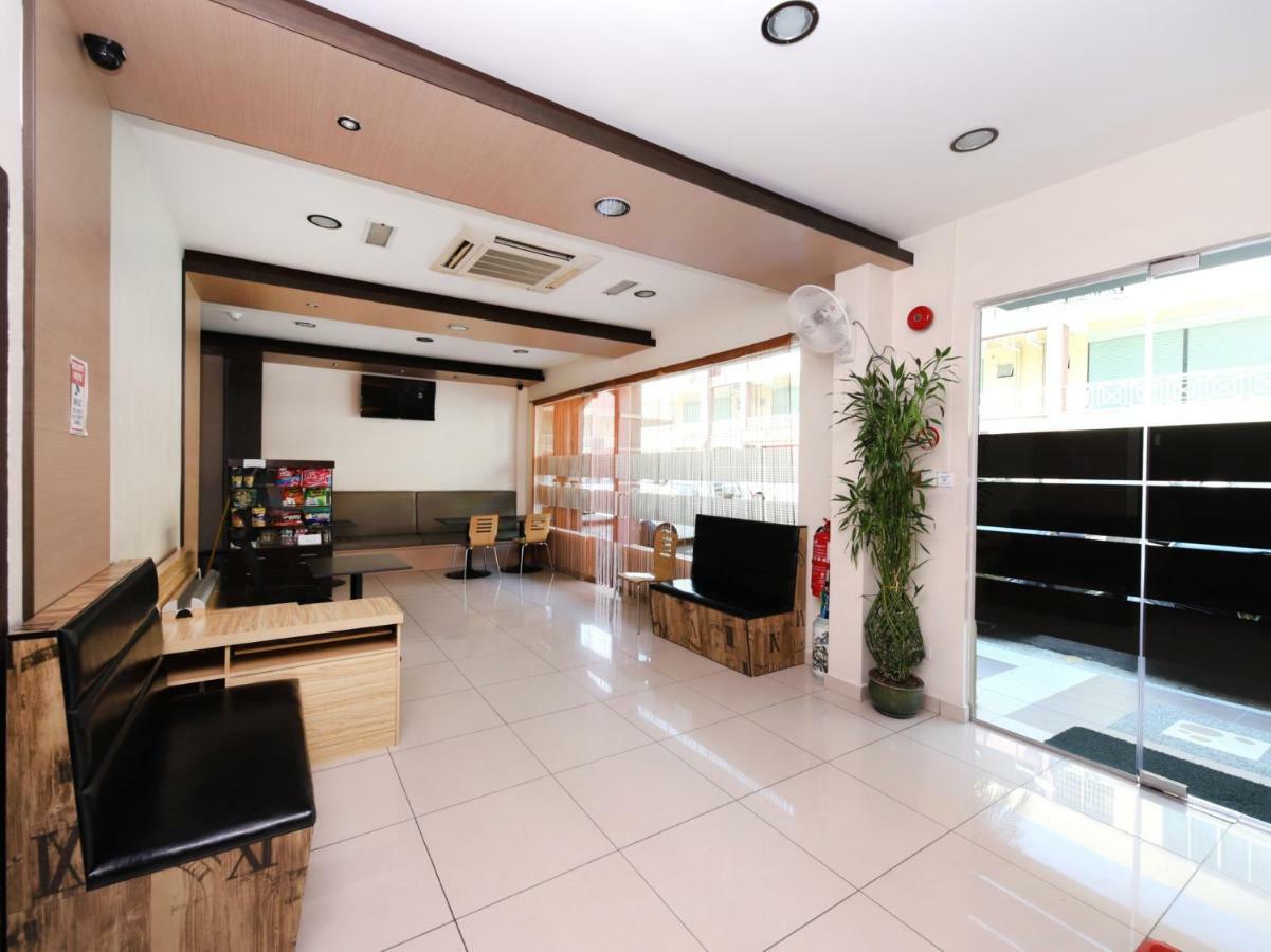 Oyo 750 Comfort Hotel Κότα Κιναμπαλού Εξωτερικό φωτογραφία