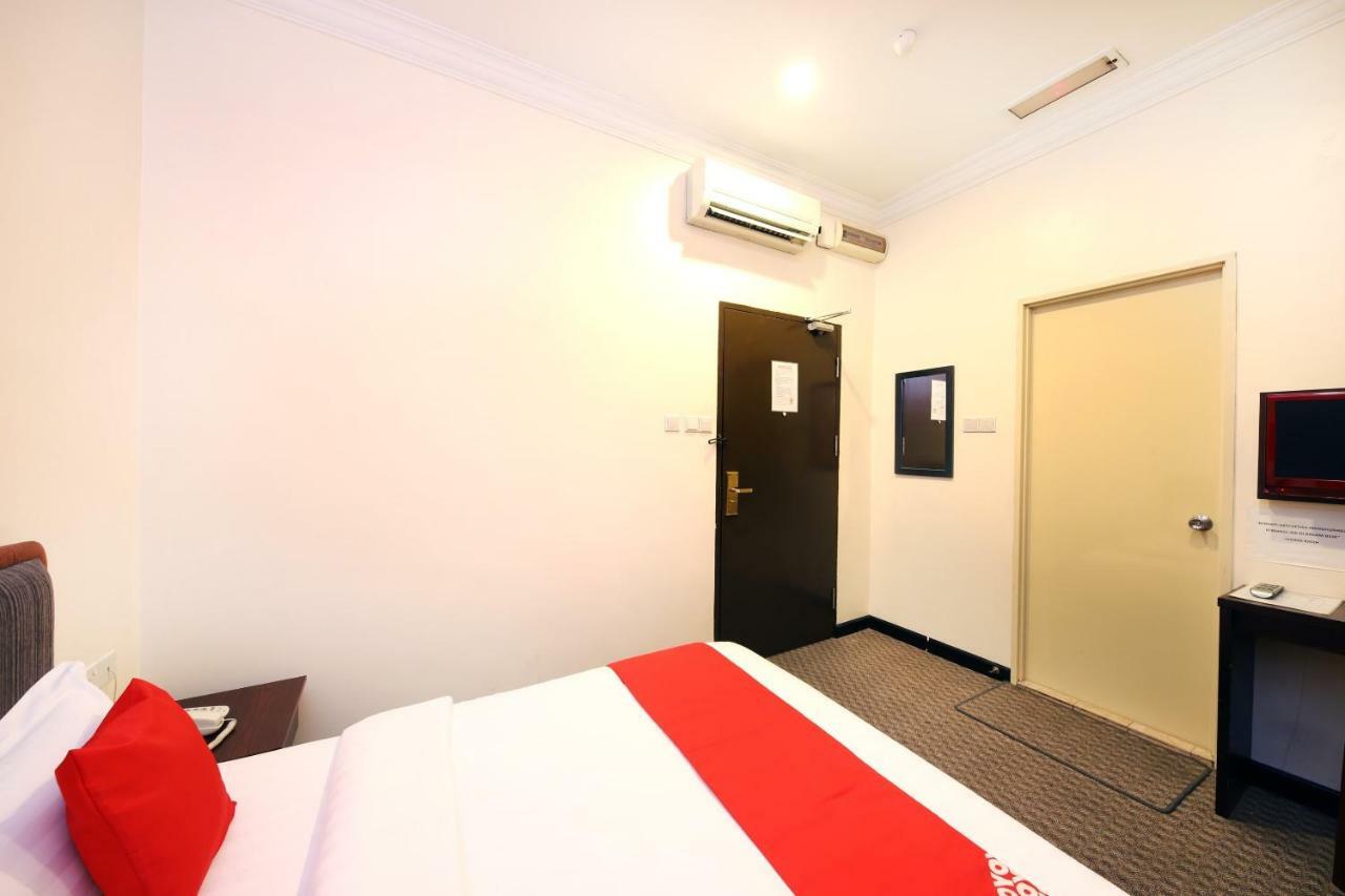 Oyo 750 Comfort Hotel Κότα Κιναμπαλού Εξωτερικό φωτογραφία