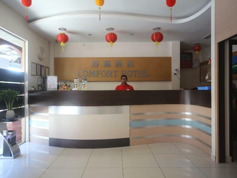 Oyo 750 Comfort Hotel Κότα Κιναμπαλού Εξωτερικό φωτογραφία