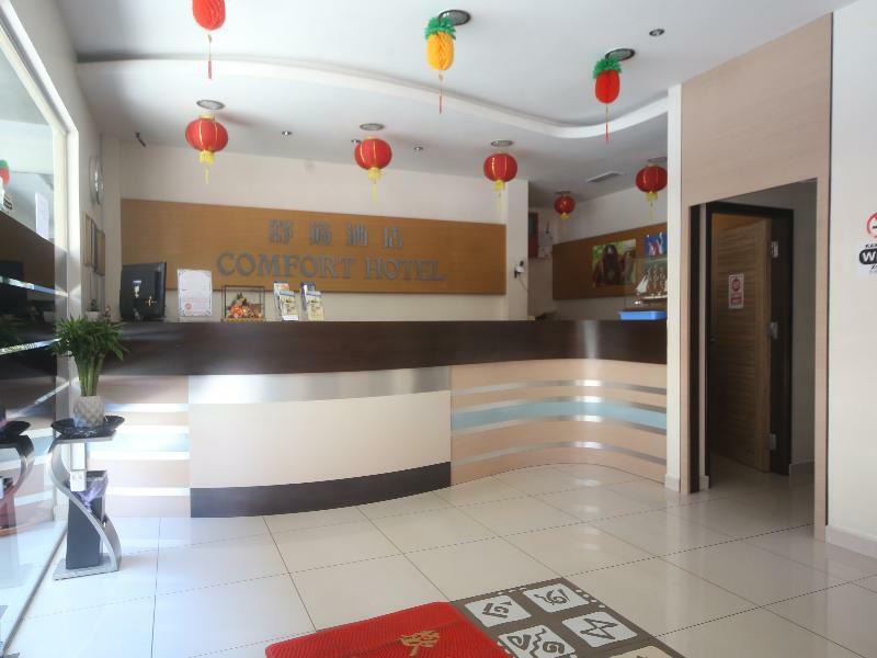 Oyo 750 Comfort Hotel Κότα Κιναμπαλού Εξωτερικό φωτογραφία