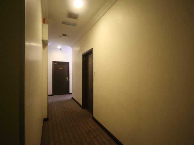Oyo 750 Comfort Hotel Κότα Κιναμπαλού Εξωτερικό φωτογραφία