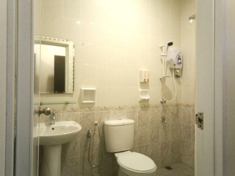 Oyo 750 Comfort Hotel Κότα Κιναμπαλού Εξωτερικό φωτογραφία