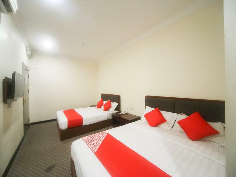 Oyo 750 Comfort Hotel Κότα Κιναμπαλού Εξωτερικό φωτογραφία