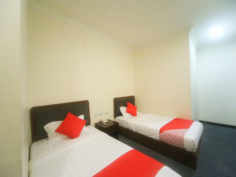 Oyo 750 Comfort Hotel Κότα Κιναμπαλού Εξωτερικό φωτογραφία