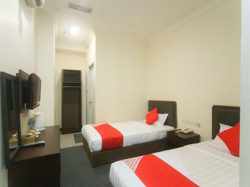 Oyo 750 Comfort Hotel Κότα Κιναμπαλού Εξωτερικό φωτογραφία